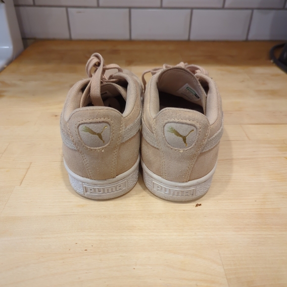 Puma Sneakers (Size 9) - Picture 5 of 8